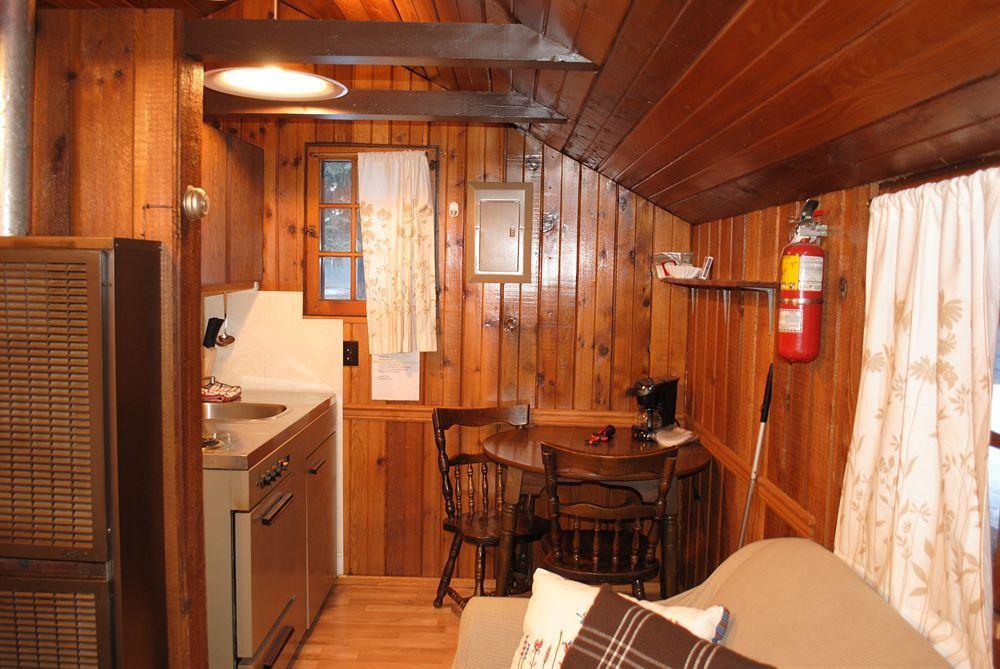 Rundle Chalets Canmore Zewnętrze zdjęcie